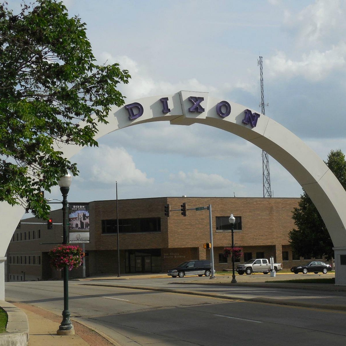 Dixon Memorial Arch